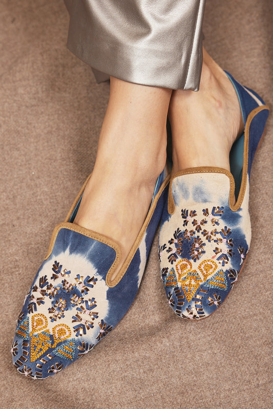 EMBROIDERED SLIPPERS BLUE